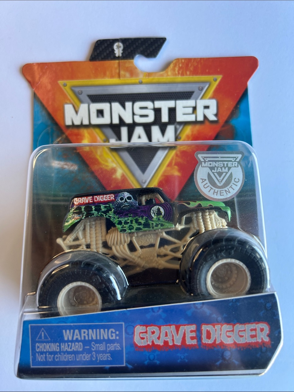 Monster Jam Grave Digger Monster Truck - Green and Black